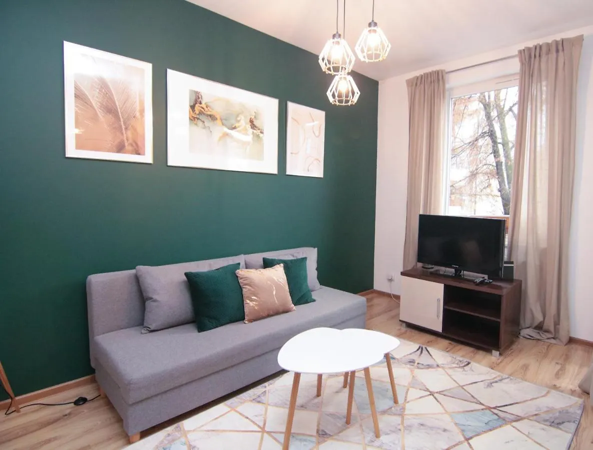 Dmk Green Apartment Near Warsaw-Modlin Airport Nowy Dwór Mazowiecki