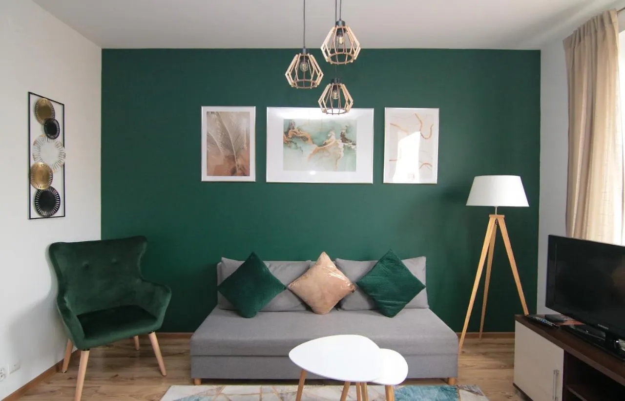 Dmk Green Apartment Near Warsaw-Modlin Airport Nowy Dwór Mazowiecki