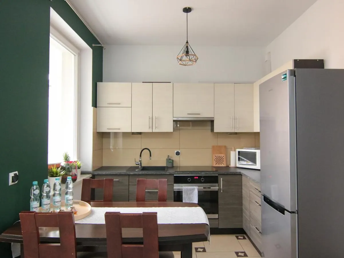 Dmk Green Apartment Near Warsaw-Modlin Airport Nowy Dwór Mazowiecki Polska