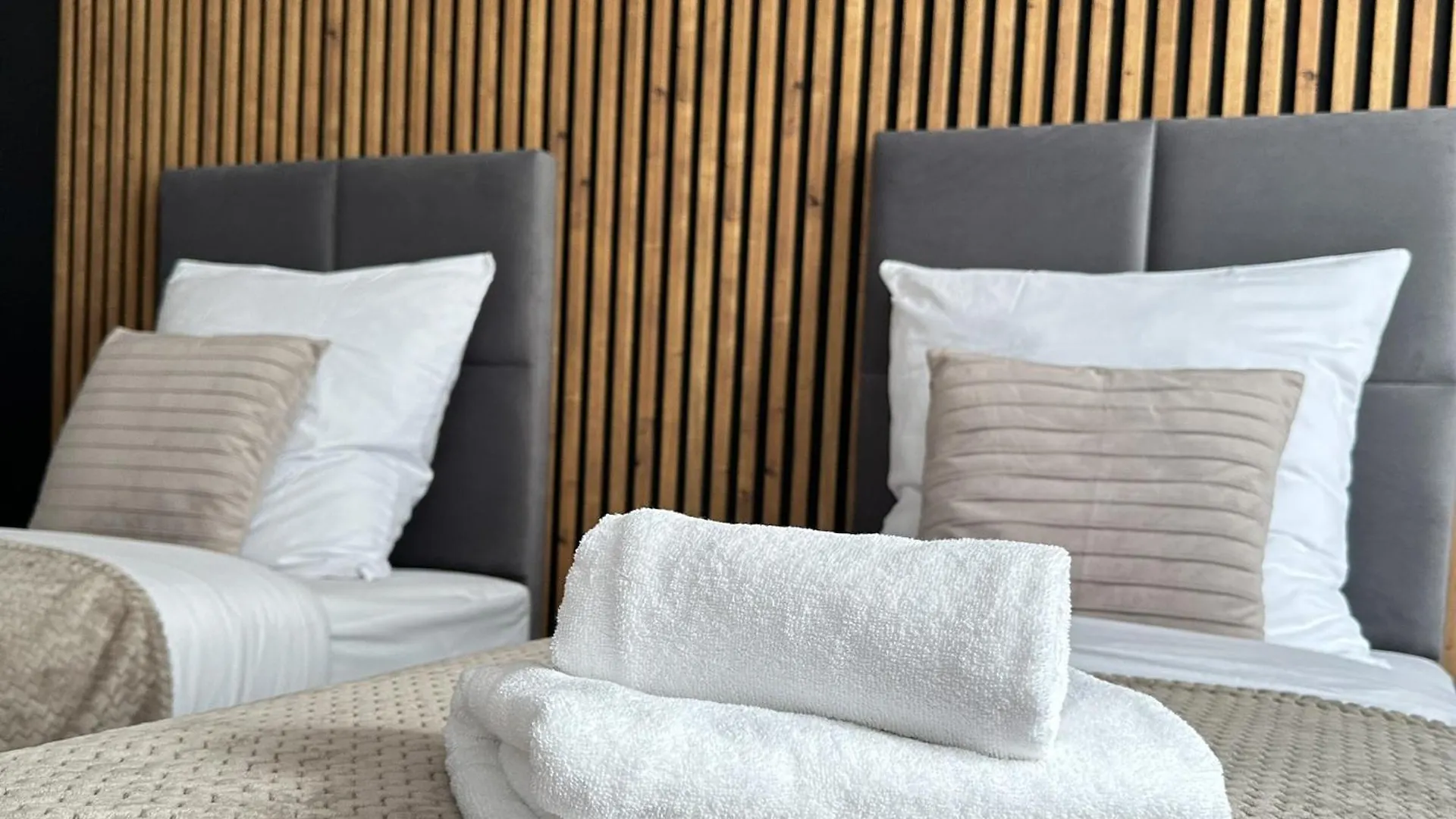 Dmk Green Apartment Near Warsaw-Modlin Airport Nowy Dwór Mazowiecki